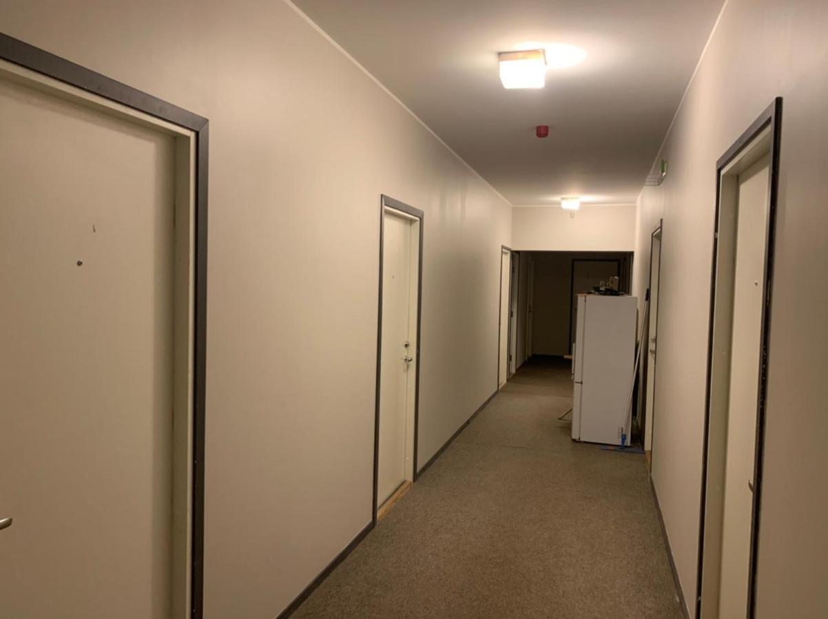 Rotermanni Hostel Near Harbor 4 Floor Tallinn Bagian luar foto